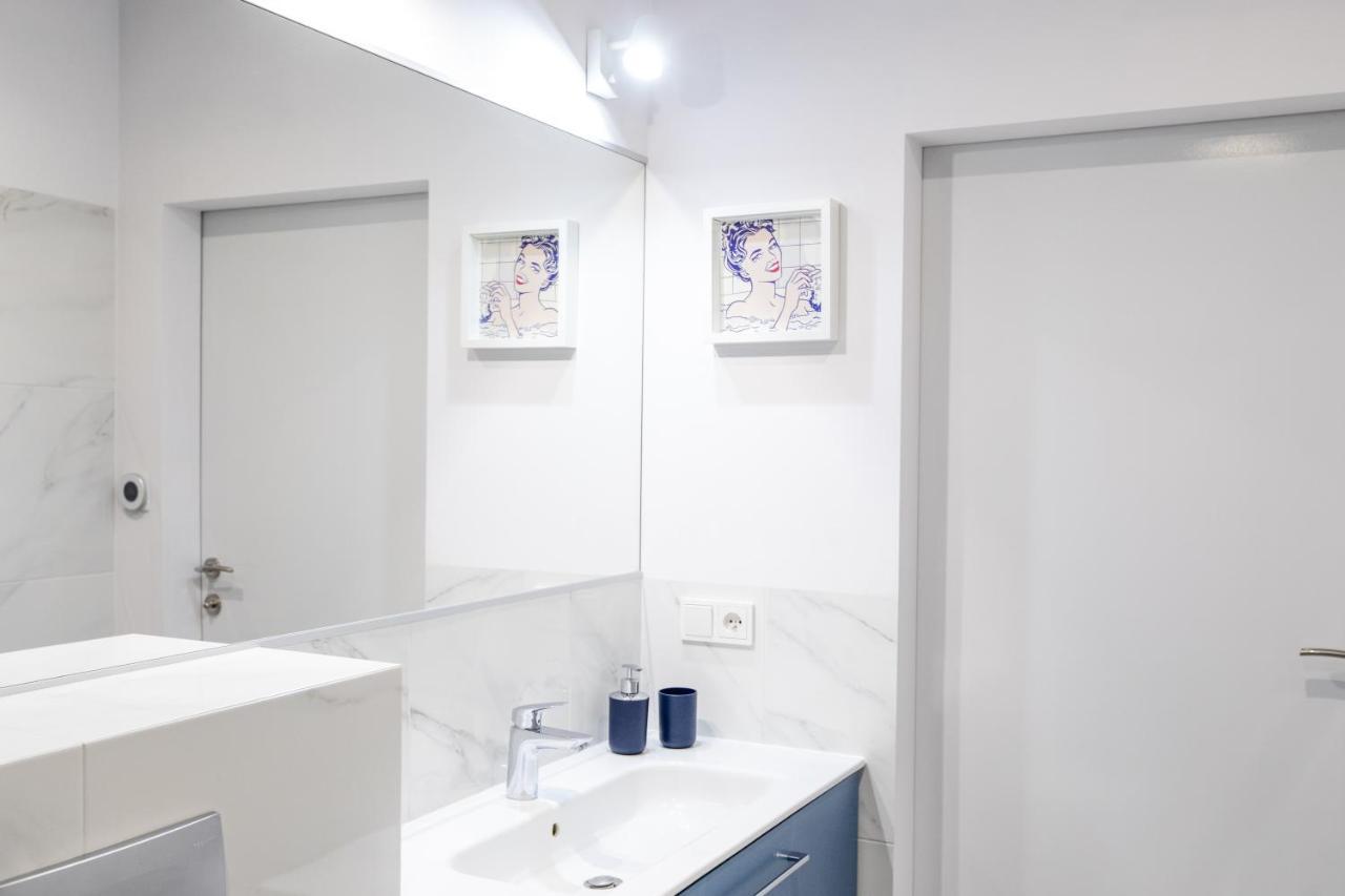 Apartament Z Basenem "Przy Morzu" Rewal Exteriör bild